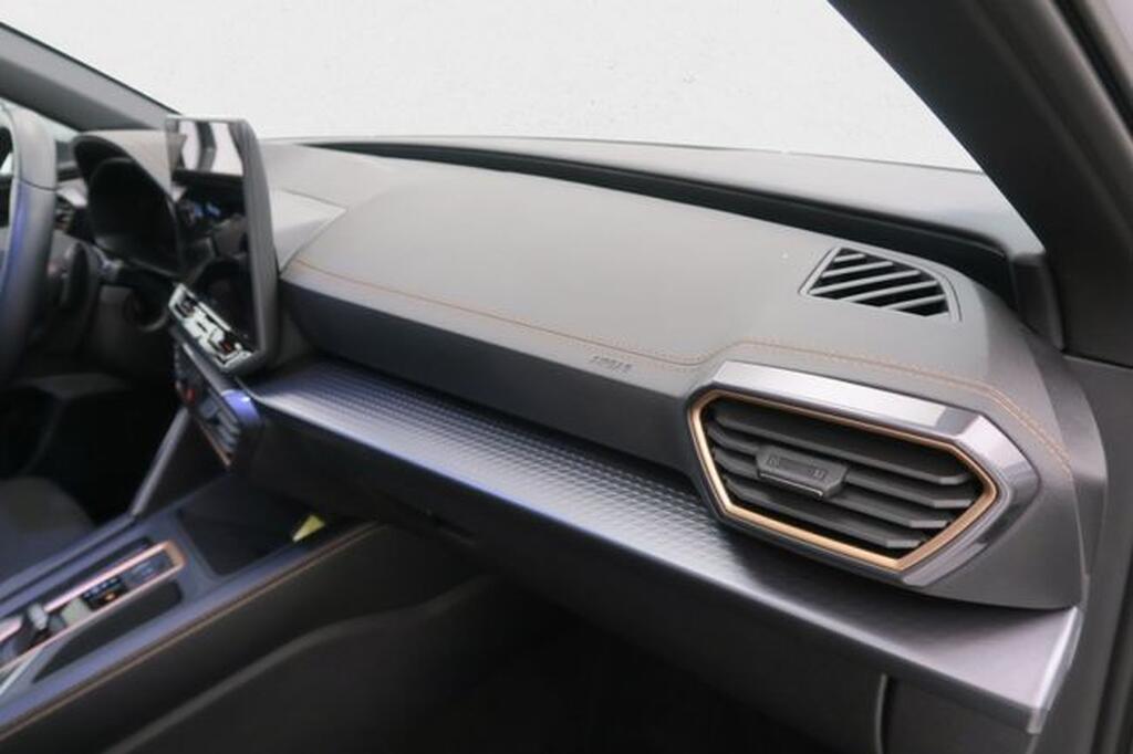 CUPRA León SP 1.5 eTSI 110kW (150CV) DSG Segunda mano