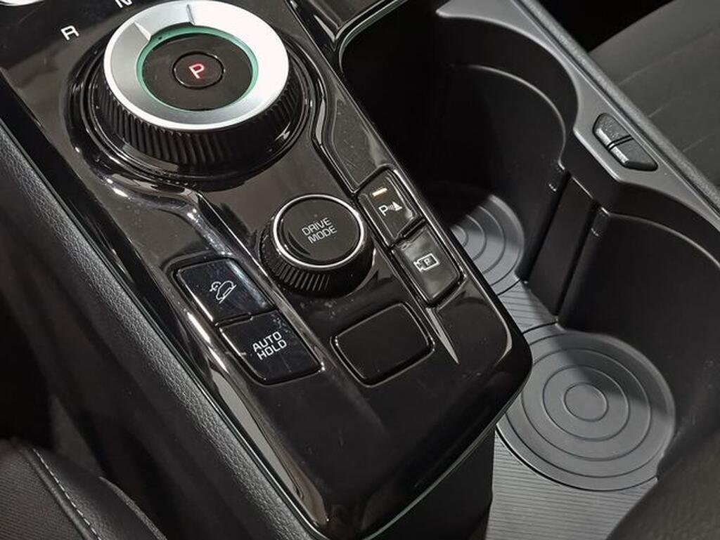 Kia Sportage 1.6 T-GDi HEV 158kW (215CV) Tech 4x2 Segunda mano