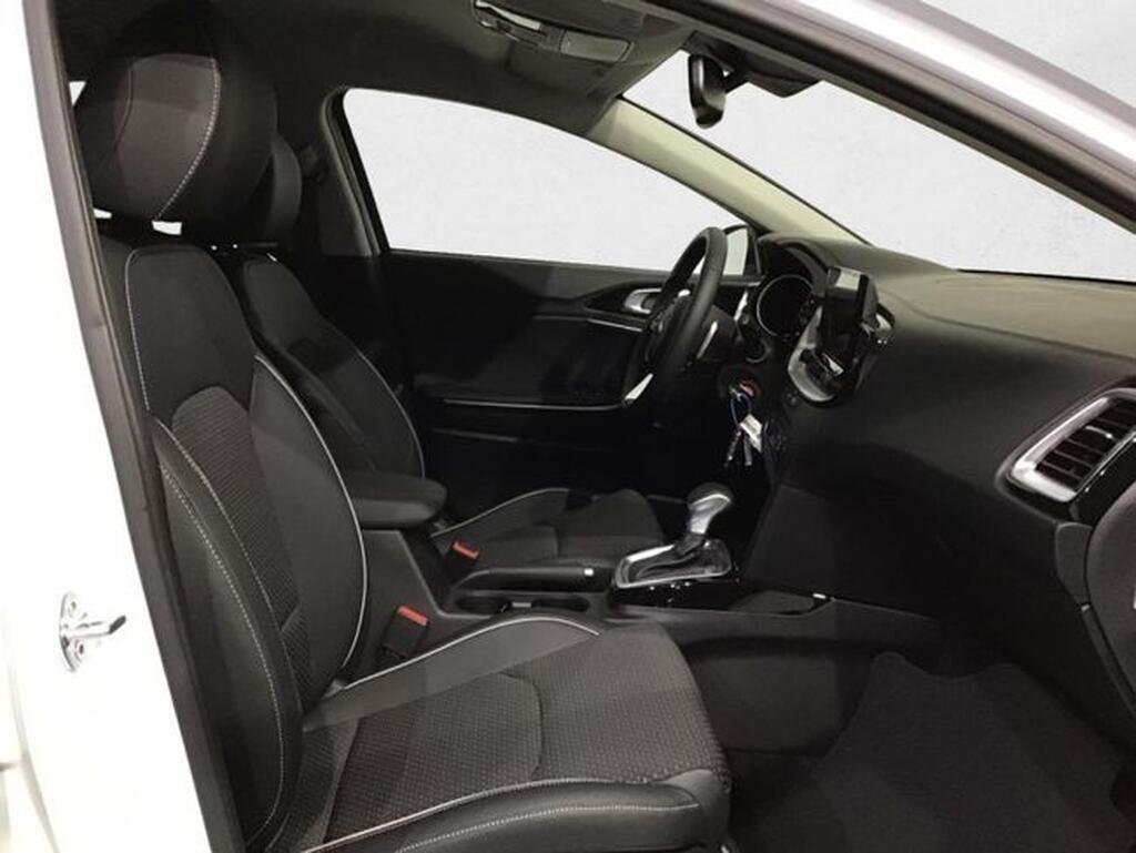 Kia Ceed 1.6 MHEV 100kW (136CV) Tech DCT Segunda mano