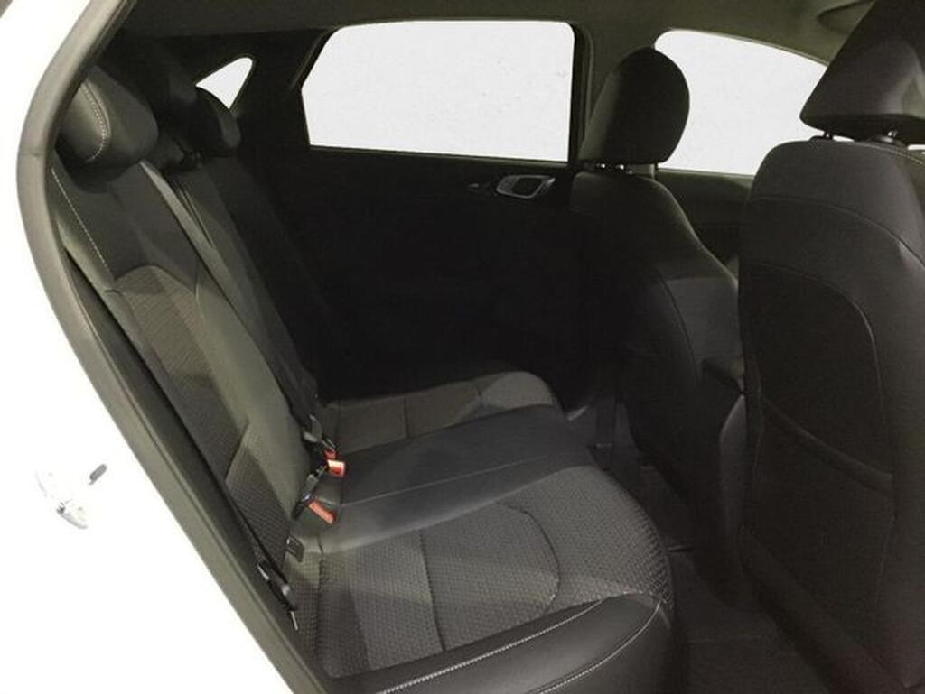 Kia Ceed 1.6 MHEV 100kW (136CV) Tech DCT Segunda mano