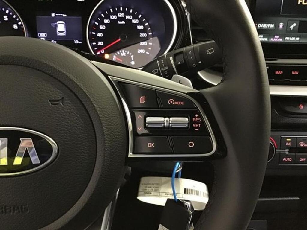 Kia Ceed 1.6 MHEV 100kW (136CV) Tech DCT Segunda mano