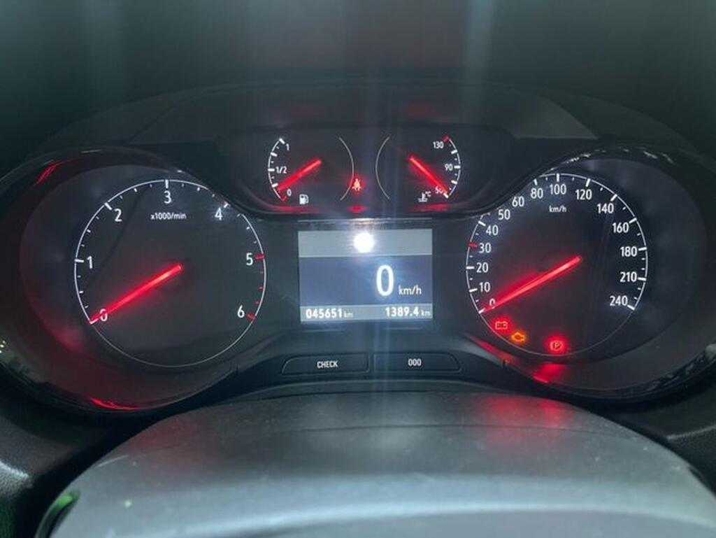 Opel Grandland X 1.5 CDTi 120 Aniversario Segunda mano