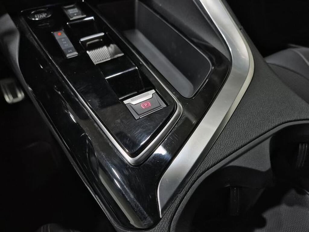 Peugeot 3008 1.2 PureTech 96KW S&S GT EAT8 Segunda mano