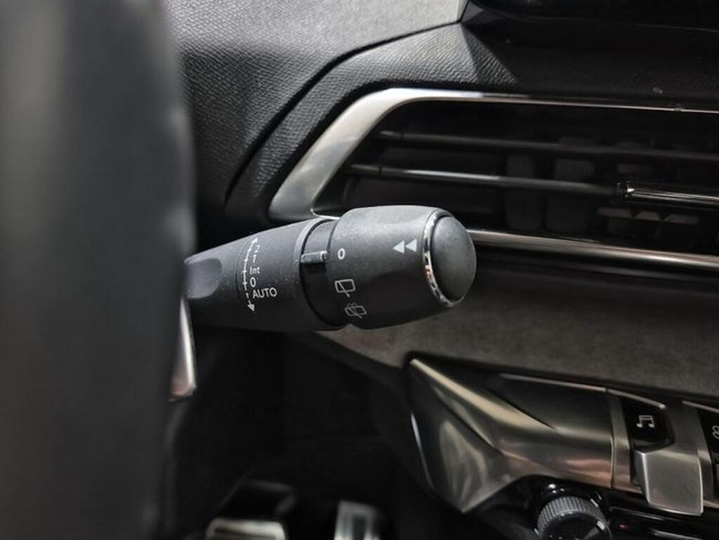 Peugeot 3008 1.2 PureTech 96KW S&S GT EAT8 Segunda mano