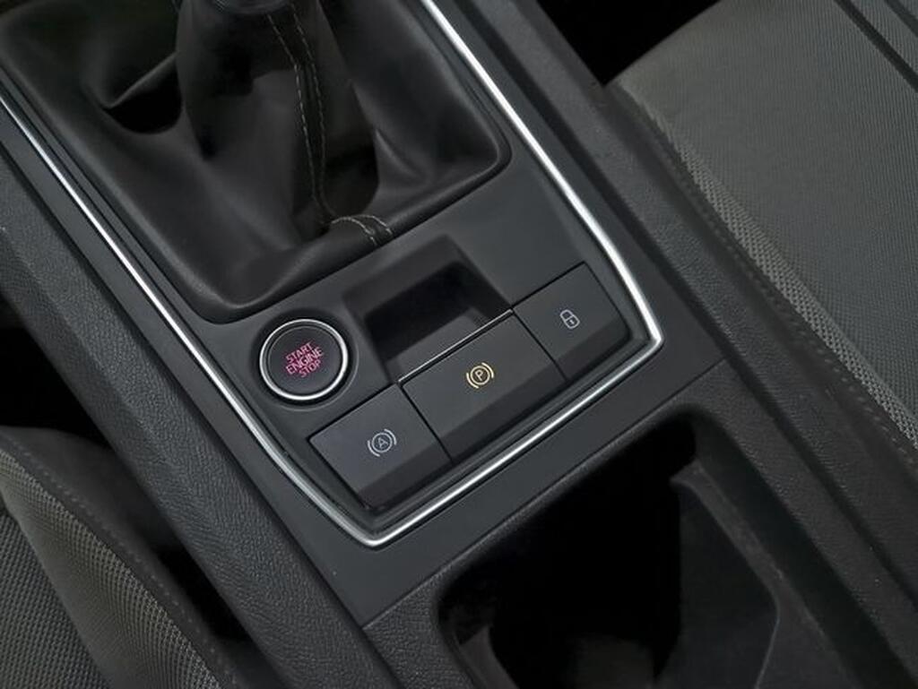 SEAT Leon SP 2.0 TDI 85kW Style Go Segunda mano