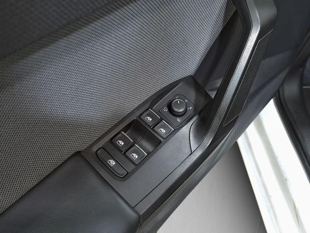 SEAT Leon SP 2.0 TDI 85kW Style Go Segunda mano