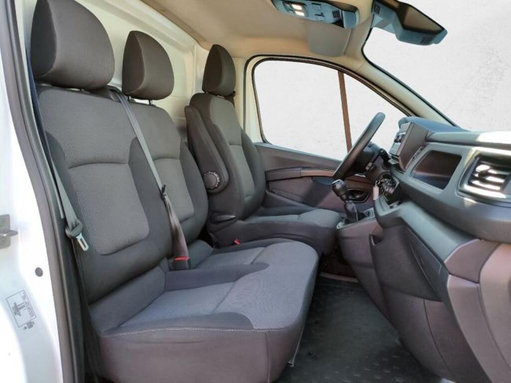 Renault Trafic **TRAFIC FURGON 2.0 BLUEDCI 110CV L1H1 4P Segunda mano