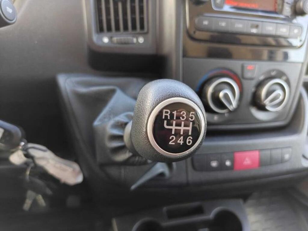 Fiat Ducato FG 2.2 MULTIJET 140 35 L2H2 EASY PRO 4P Segunda mano
