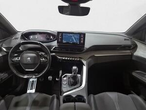 Peugeot 3008 1.2 PURETECH 130 S&S GT 5P 6