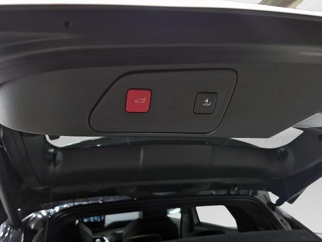 Peugeot 3008 1.2 PureTech 96KW (130CV) S&S GT Segunda mano