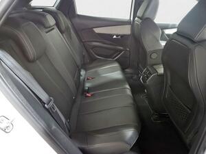 Peugeot 3008 1.2 PURETECH 130 S&S GT 5P 8