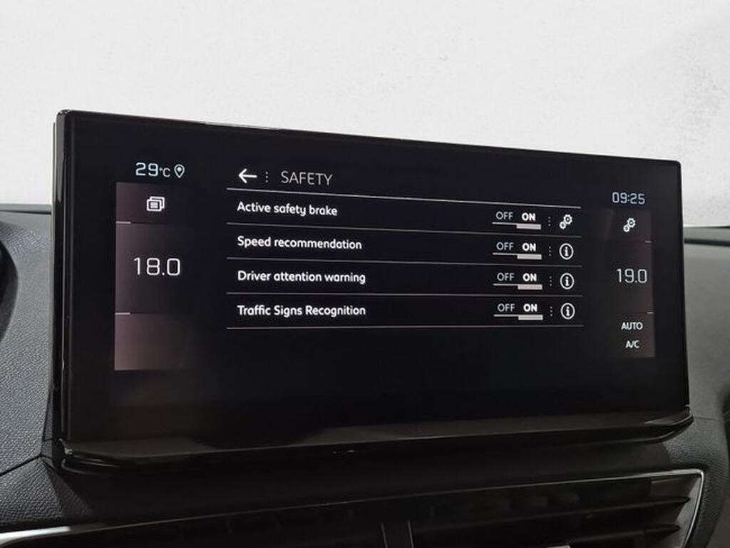Peugeot 3008 1.2 PureTech 96KW (130CV) S&S GT Segunda mano