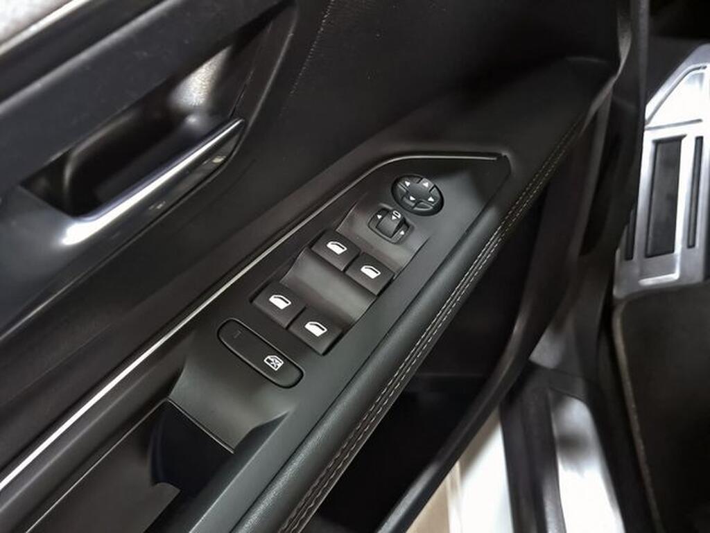 Peugeot 3008 1.2 PureTech 96KW (130CV) S&S GT Segunda mano