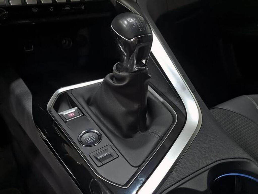 Peugeot 3008 1.2 PureTech 96KW (130CV) S&S GT Segunda mano