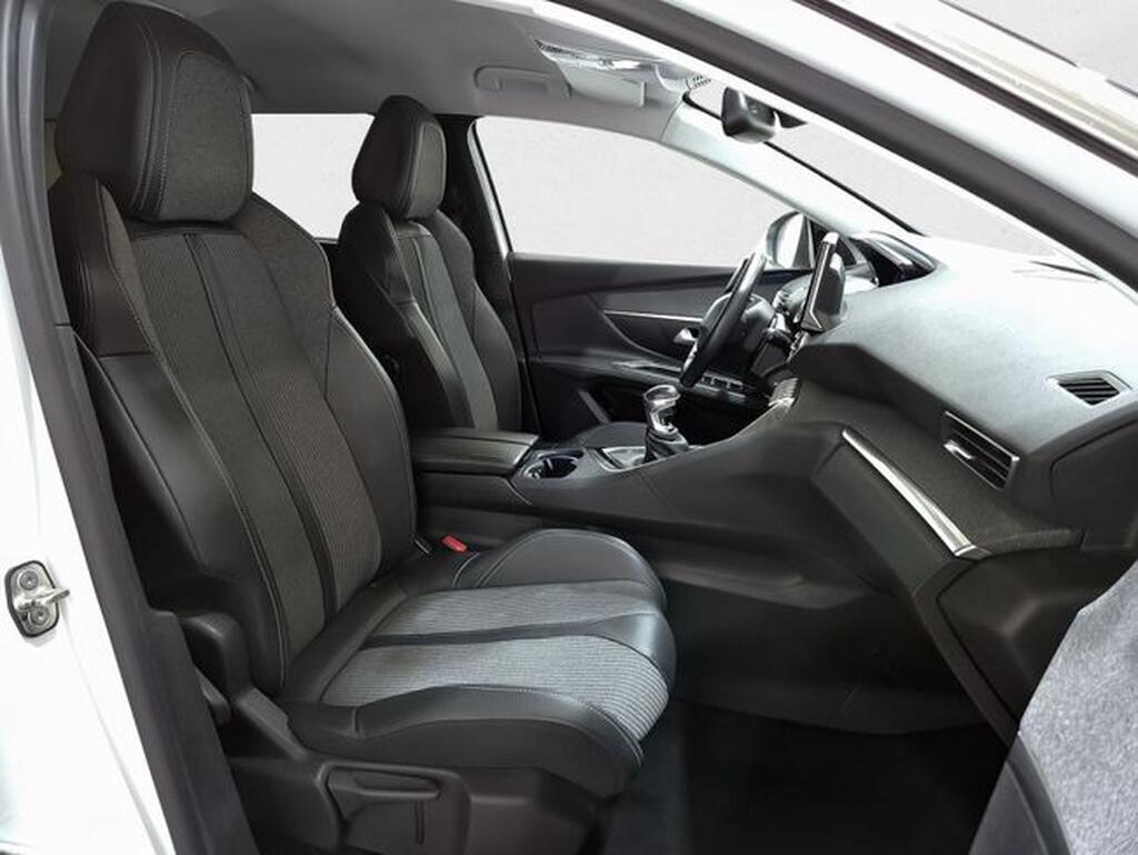 Peugeot 5008 1.5 BlueHDi 96kW (130CV) S&S Allure Pack 7