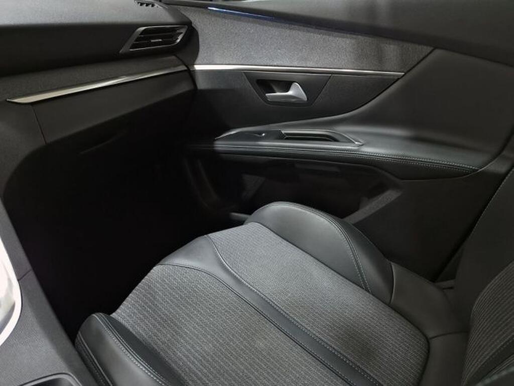 Peugeot 5008 1.5 BlueHDi 96kW (130CV) S&S Allure Pack 32