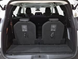 Peugeot 5008 1.5 BlueHDi 96kW (130CV) S&S Allure Pack 10