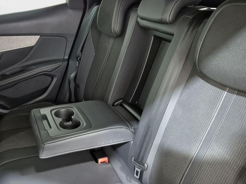 Peugeot 3008 1.2 PureTech 96KW S&S GT EAT8 Segunda mano
