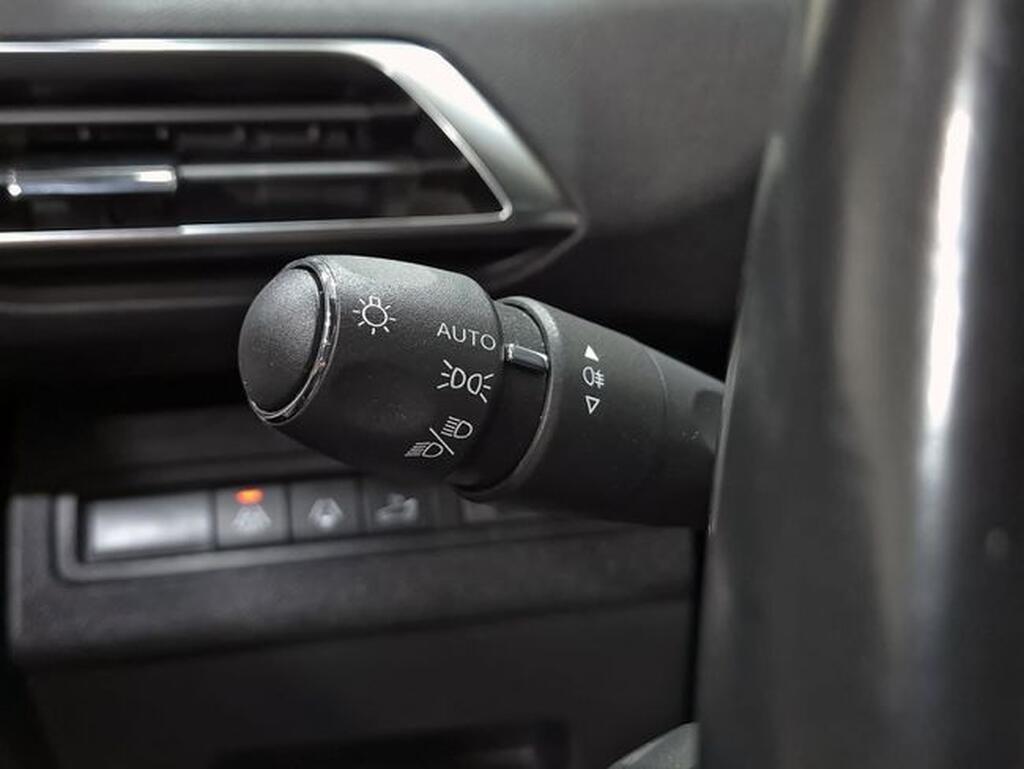 Peugeot 3008 1.2 PureTech 96KW S&S GT EAT8 Segunda mano