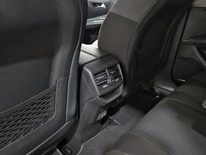 Peugeot 3008 1.2 PURETECH 130 S&S GT AUTO 5P 33