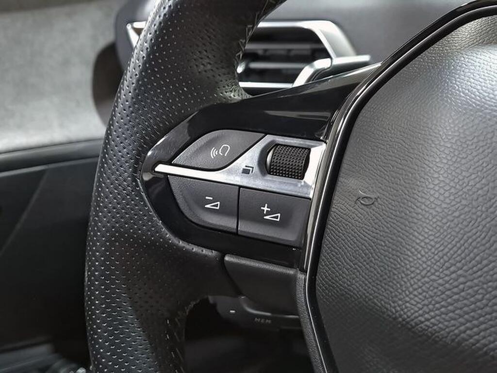 Peugeot 3008 1.2 PureTech 96KW S&S GT EAT8 Segunda mano