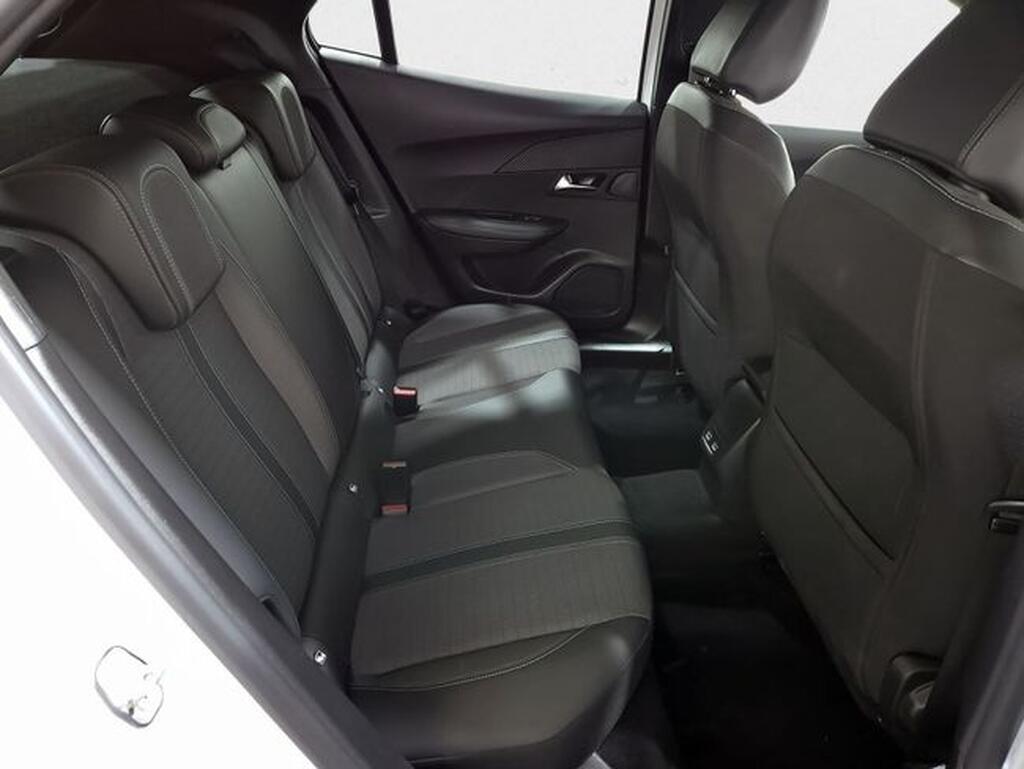 Peugeot 2008 Allure Pack BlueHDI 130 S&S EAT8 8