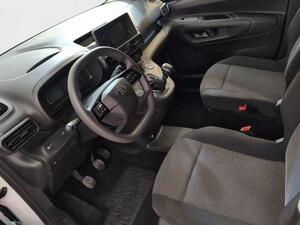 Toyota Proace City 1.5D 96KW GX L1 4P (BACA) 6