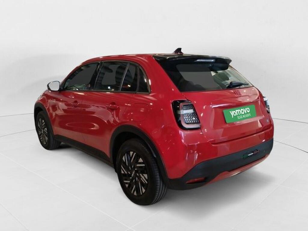 Fiat 600 600e RED 54kwh 115kw (156cv) Segunda mano
