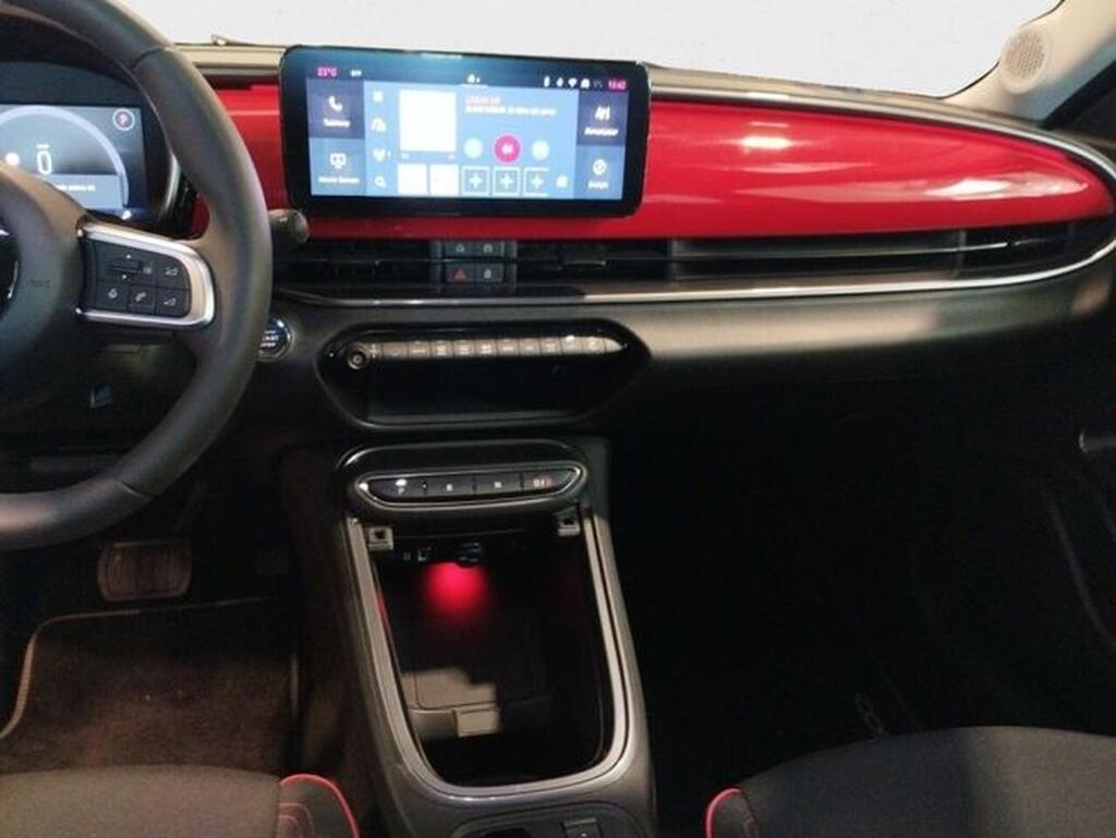 Fiat 600 600e RED 54kwh 115kw (156cv) Segunda mano