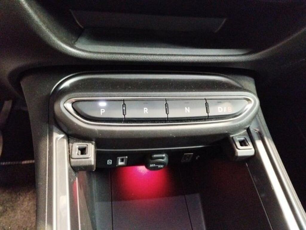 Fiat 600 600e RED 54kwh 115kw (156cv) Segunda mano