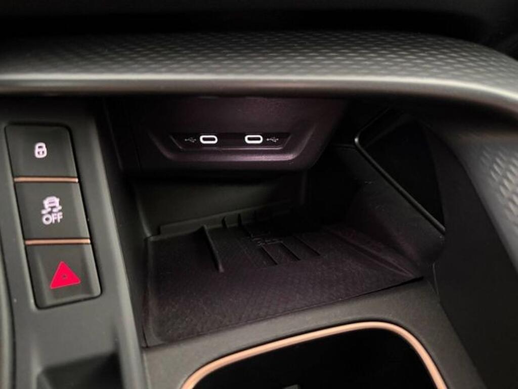 CUPRA Terramar 1.5 eTSI 110kW (150 CV) DSG Segunda mano