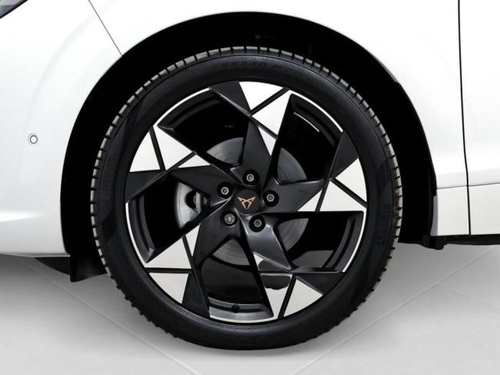 CUPRA Terramar 1.5 eTSI 110kW (150 CV) DSG Segunda mano