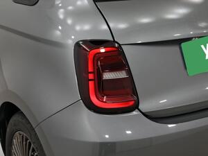 Fiat 500 Action Hb 185km 70kW (95CV) 32