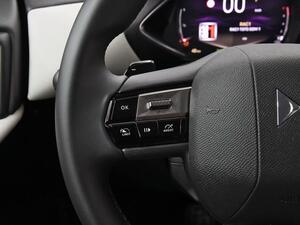 DS DS 3 PureTech 96kW Aut. Esprit de Voyage 17