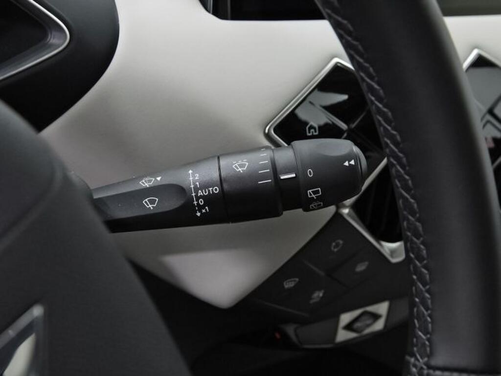 DS DS 3 PureTech 96kW Aut. Esprit de Voyage Segunda mano