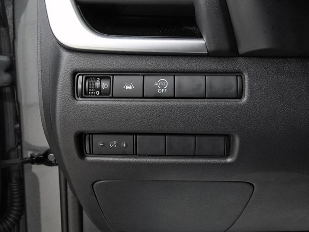 Nissan Qashqai 1.3 DIG-T MHEV 140CV N-CONNECTA 5P(TECHO) 13