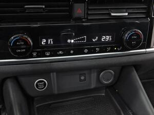 Nissan Qashqai 1.3 DIG-T MHEV 140CV N-CONNECTA 5P(TECHO) 27