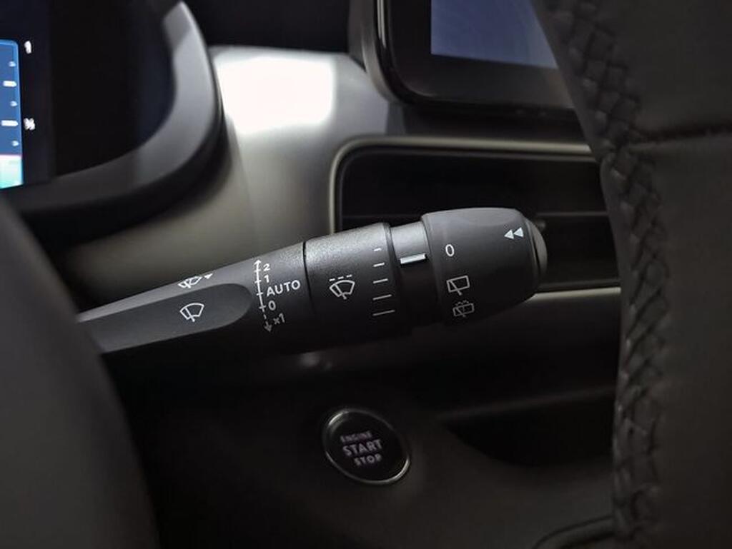 Jeep Avenger BEV 115kW (156CV) Altitude Segunda mano
