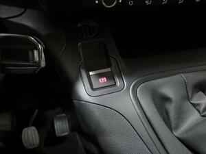 Fiat Doblò FG 1.5 DIESEL 100 M 4P (KMO) 27