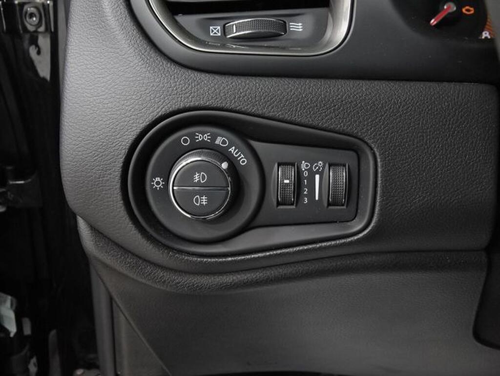Jeep Renegade Limited 1.6 Mjet Diésel 96 kW (130 CV) Segunda mano