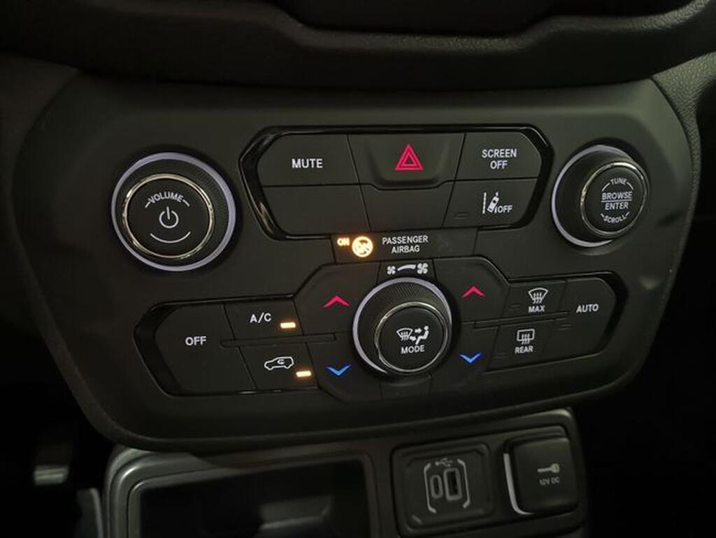 Jeep Renegade eHybrid Altitude 1.5 MHEV 130hp Dct Fwd Segunda mano