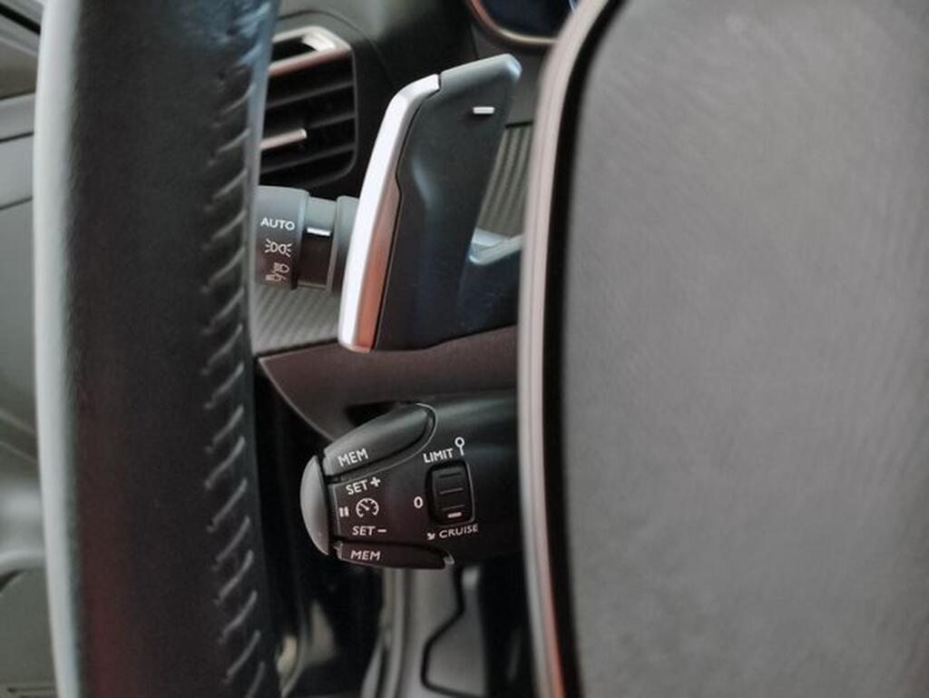 Peugeot 208 PureTech 73kW (100CV) EAT8 Active Pack 15