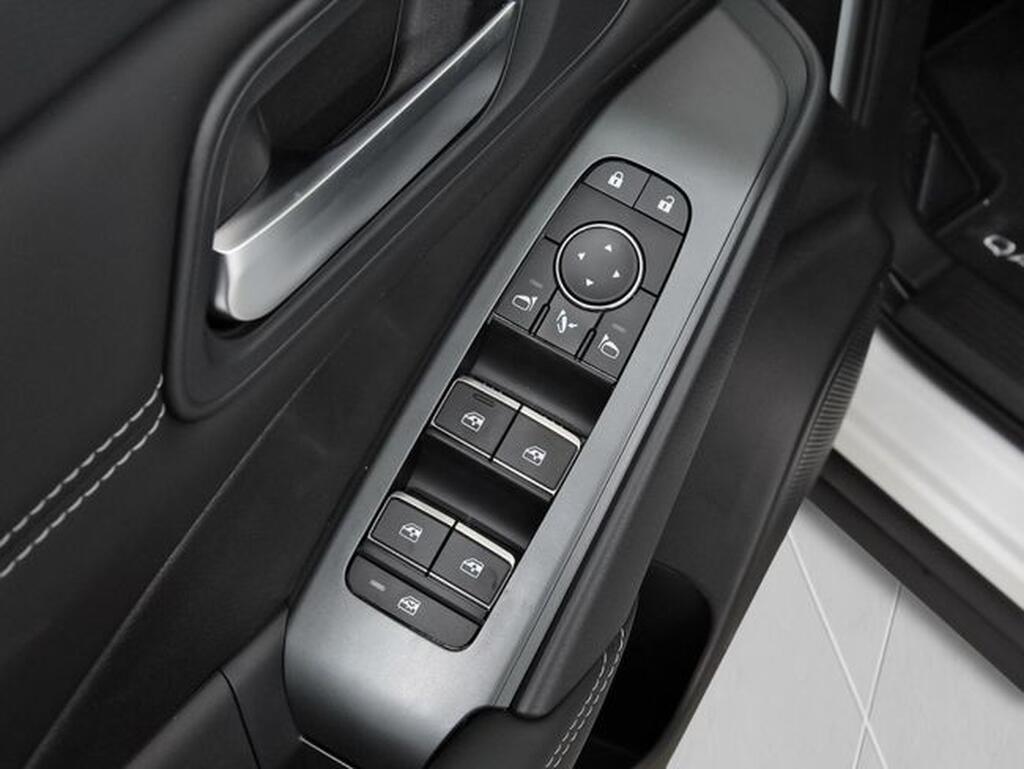 Nissan Qashqai DIG-T 103kW N-Connecta Km0