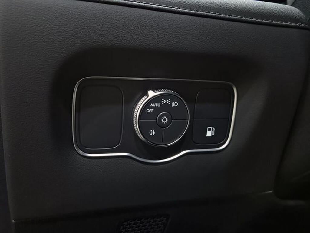 Ebro S800 1.5 TGDI PHEV Premium E-CVT Km0