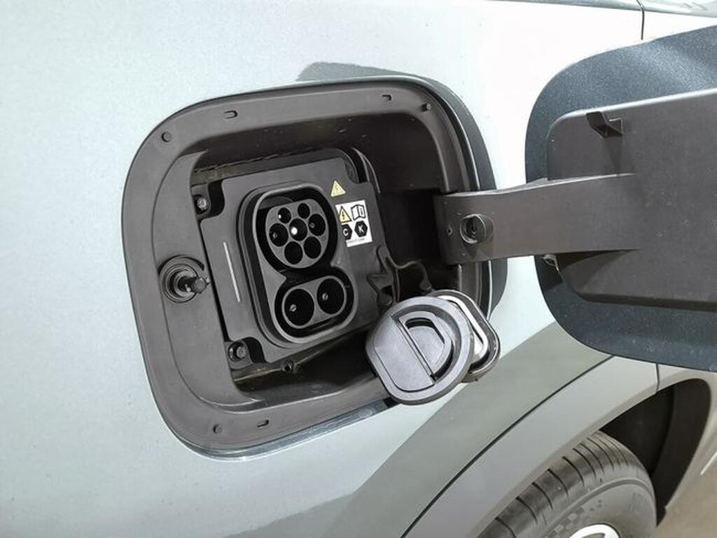 Ebro S800 1.5 TGDI PHEV Premium E-CVT Km0