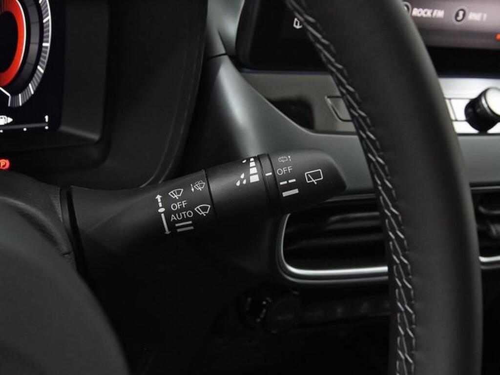 Nissan Juke DIG-T 84 kW (114 CV) DCT 7V N-Connecta Km0