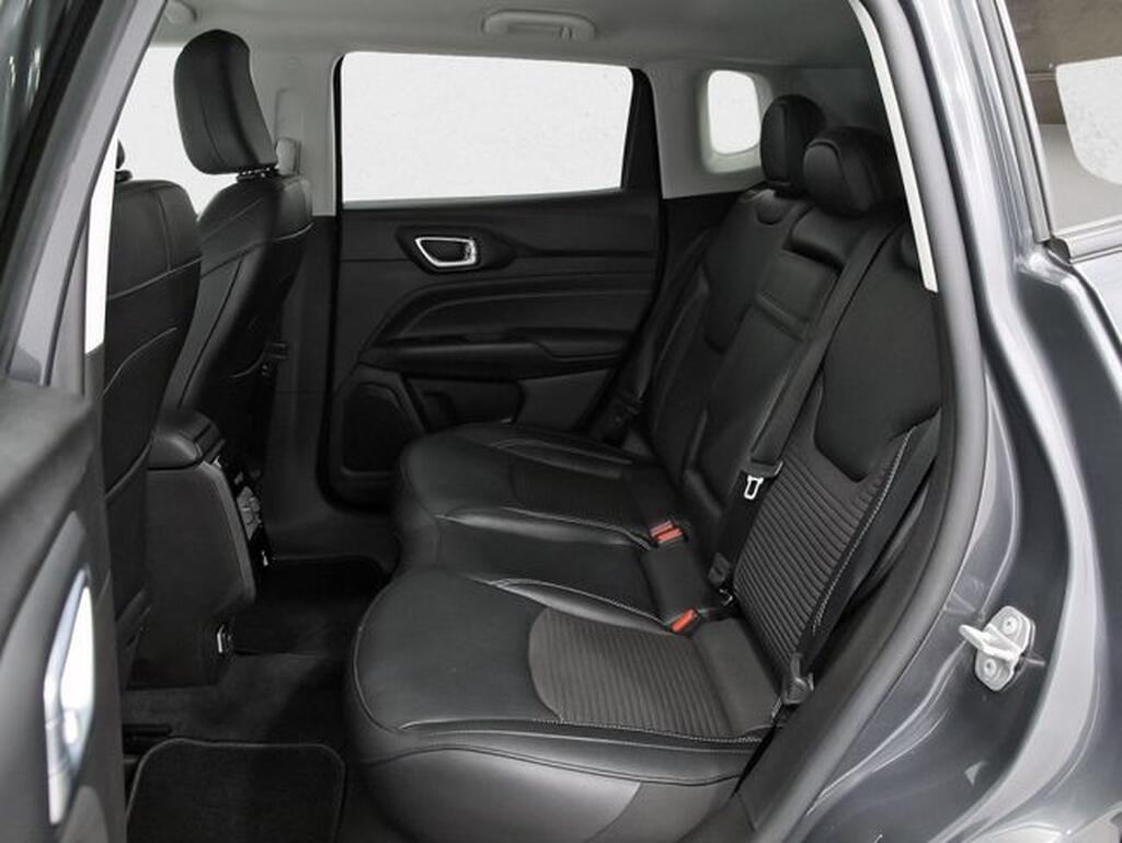 Jeep Compass 1.6 Mjet 96kW (130CV) Limited FWD Segunda mano