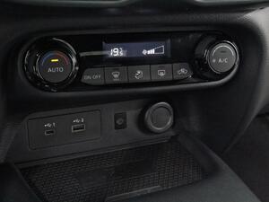 Nissan Juke 1.0 DIG-T 114CV N-CONNECTA 5P 30