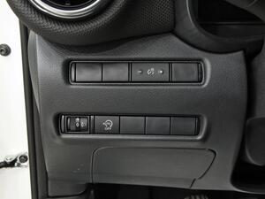 Nissan Juke 1.0 DIG-T 114CV N-CONNECTA 5P 13