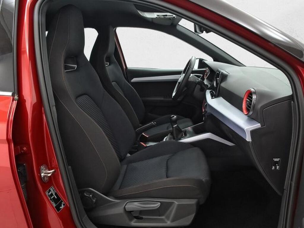 SEAT Arona 1.0 TSI 85kW (115CV) FR Special Edition Segunda mano